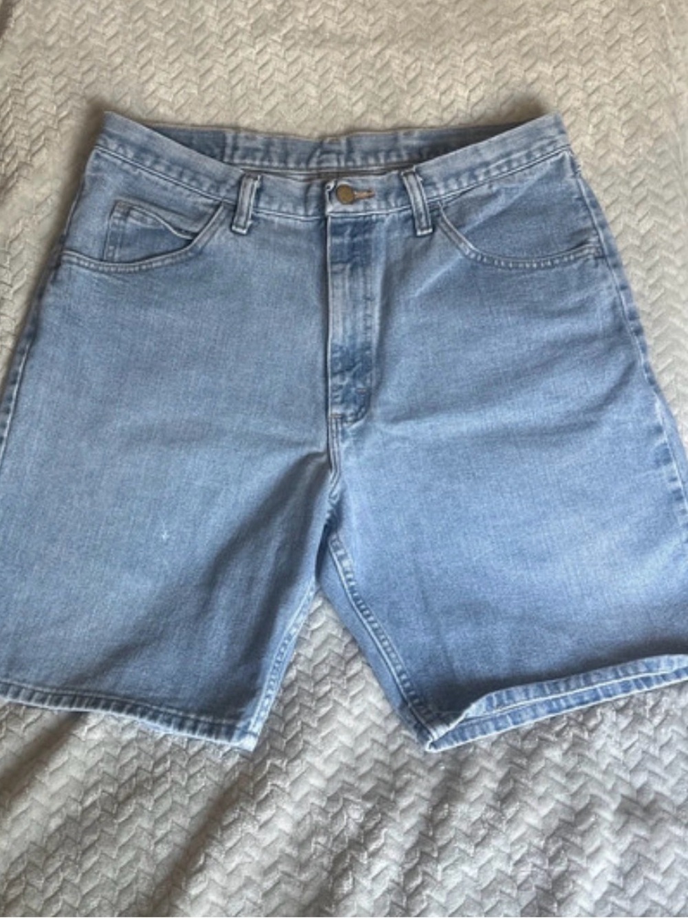Men’s Wrangler Denim Shorts Size 34